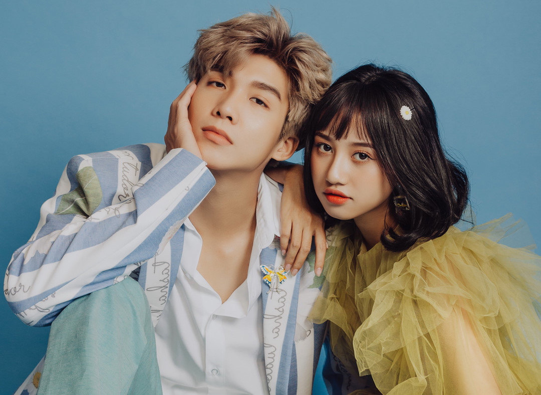 Trịnh Thảo gây ấn tượng mạnh cho khán giả với vai diễn Thuỳ Linh lúc trẻ trong Tháng Năm Rực Rỡ. Hot girl xứ Thanh đã thể hiện tốt vai diễn với sự nhập tâm siêu đẳng.