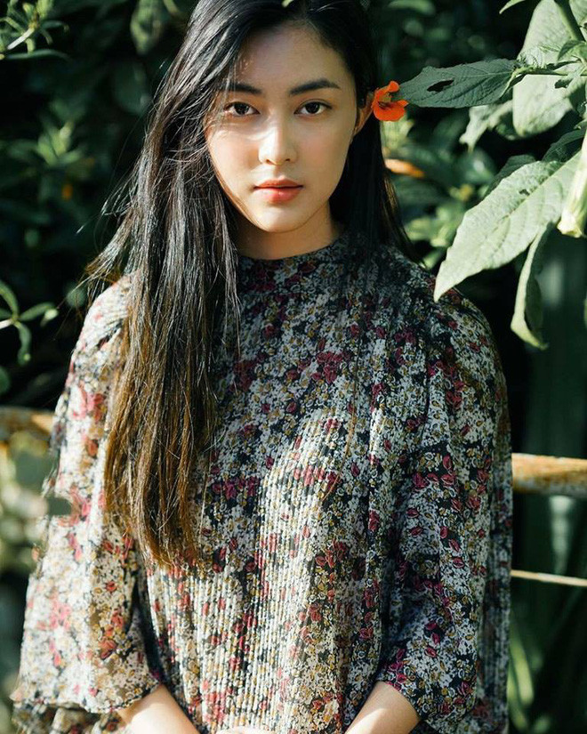 Helly Tống là founder của The Yên Concept, một mô hình kinh doanh cây xanh hoàn toàn mới của cô ra đời và hiện đang tạo được hiệu ứng khá tốt trên thị trường.