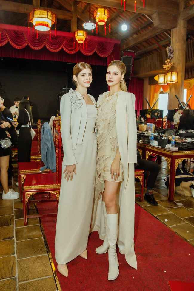 Sau khi các con đã cứng cáp hơn, có thể đi học Kỳ Hân trở lại sàn diễn vào năm 2022 tuy nhiên, vợ cầu thủ Mạc Hồng Quân không tham gia quá nhiều sự kiện