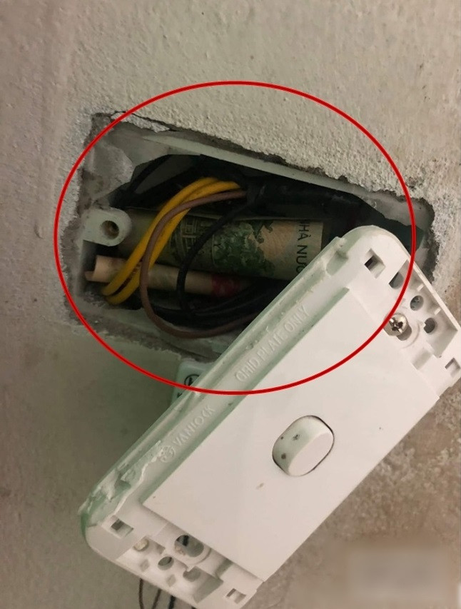 Dường như bài đăng của hội chị em về việc giấu quỹ đen đã đánh động tới cánh mày râu nên họ đã có màn trêu người khi thông báo đã di chuyển số tiền đến vị trí an toàn. Thậm chí, một số còn thách thức đó vợ, người yêu tìm được.