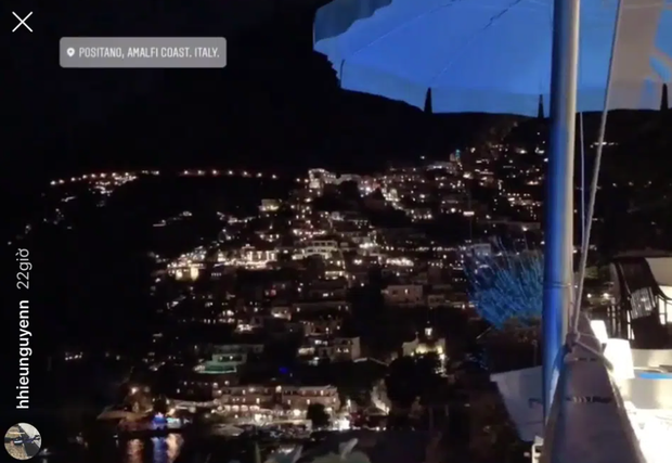 Nhưng hóa ra anh chàng chụp một thị trấn tại Italy.