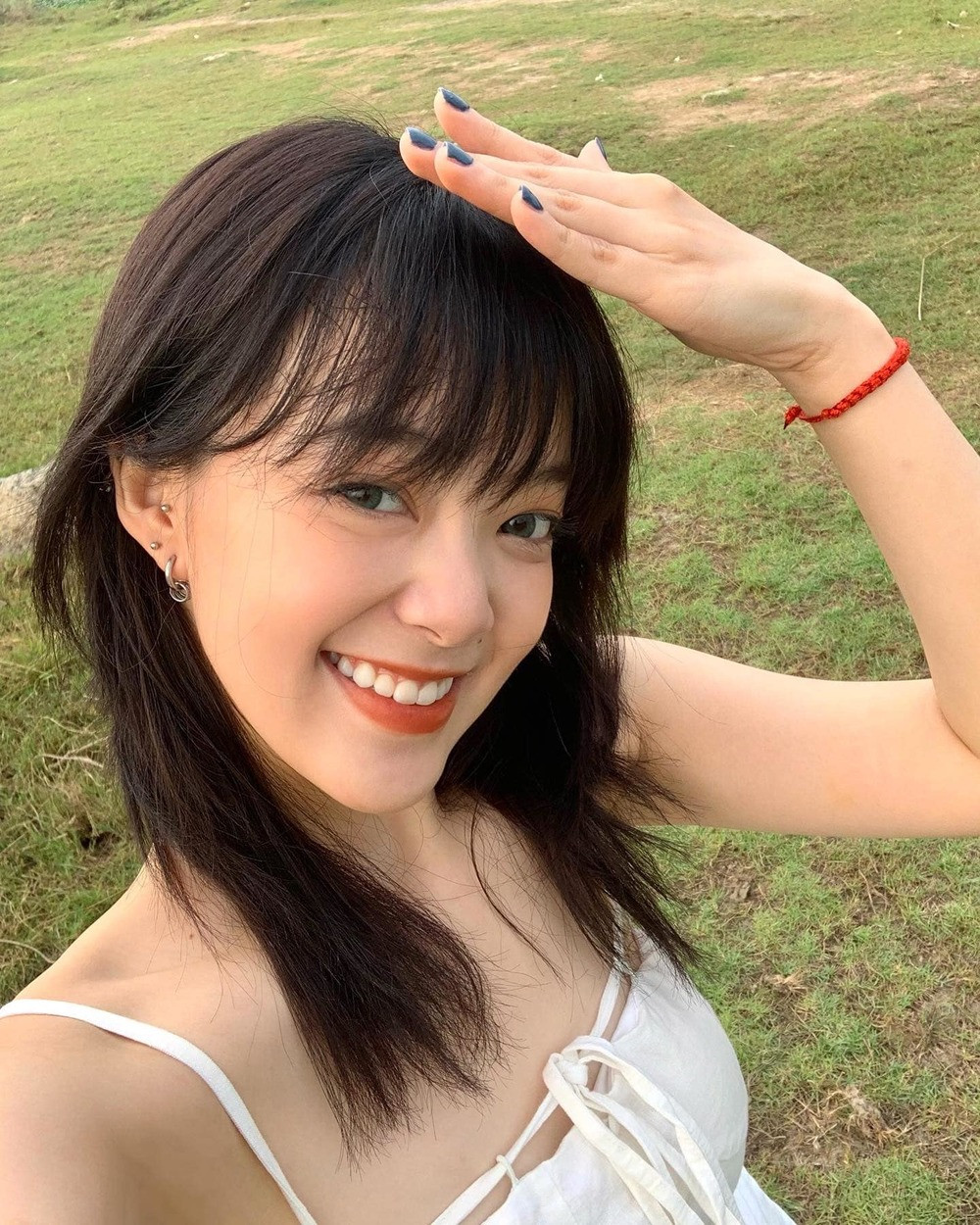 Với mục đích ban đầu là để giải trí, Michelle Lai đã tạo một tài khoản TikTok để tên là Py Xù rồi quay lại những clip tái hiện lại xu hướng thịnh hành năm 2000.