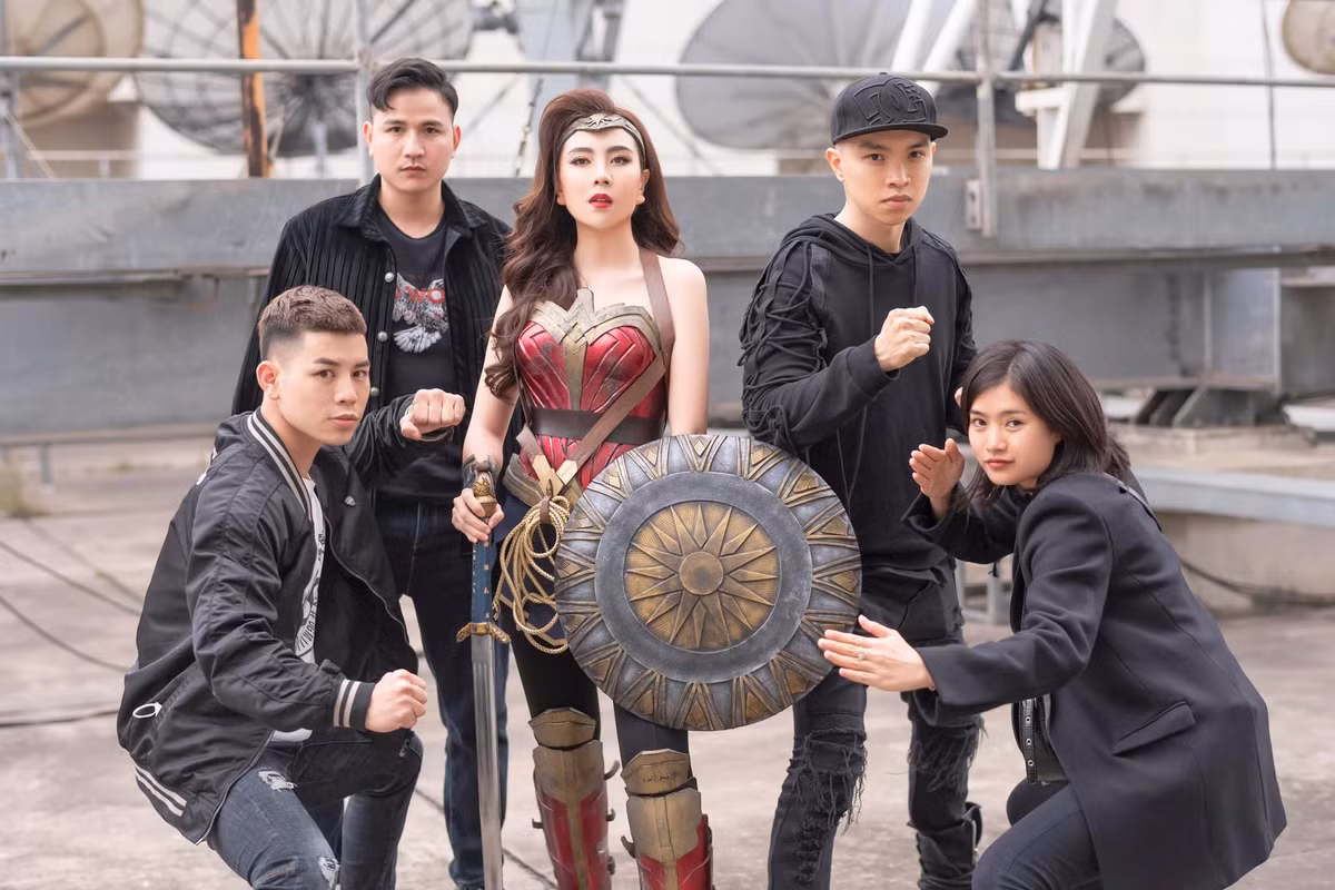 Thời gian qua Mai Ngọc gắn liền với vị trí MC thời sự của chương trình Việt Nam hôm nay trên VTV1.