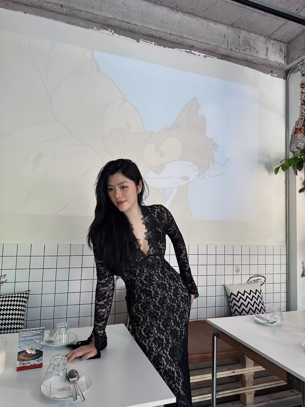 Ngoài đầu tư mua túi, Huỳnh Tiên cũng mua đồng hồ và kim cương vì đây là một trong những phụ kiện mà lỡ có chuyện gì vẫn có thể bán lại với giá rất tốt.