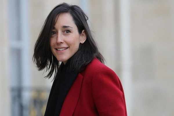 Nu Bo truong Phap duong tinh voi Covid-19