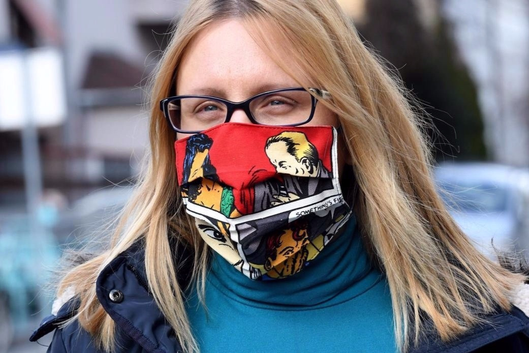 Cũng chính nhờ những họa tiết sinh động, BST khẩu trang của Zoran Aragovic nhanh chóng thu hút sự quan tâm của giới trẻ trên khắp đất nước.