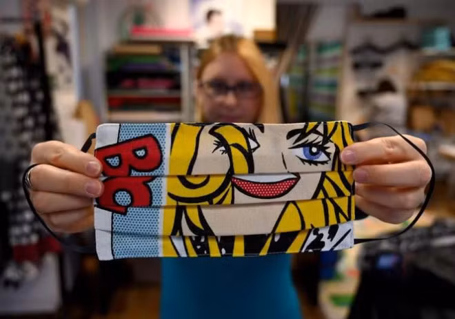 Trong bối cảnh lây lan nhanh của dịch Covid-19, NTK người Croatia tin rằng cách tốt nhất để áp chế tâm trạng hoang mang là sự tích cực.