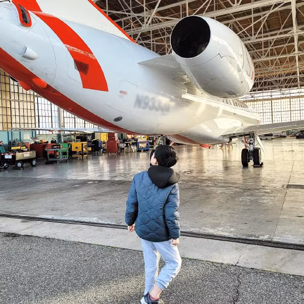 Với dòng trạng thái "Go home" (Đi về nhà) - nhiều người dự đoán nữ người mẫu sẽ có mặt ở Việt Nam để đón Tết Nguyên Đán sắp tới.