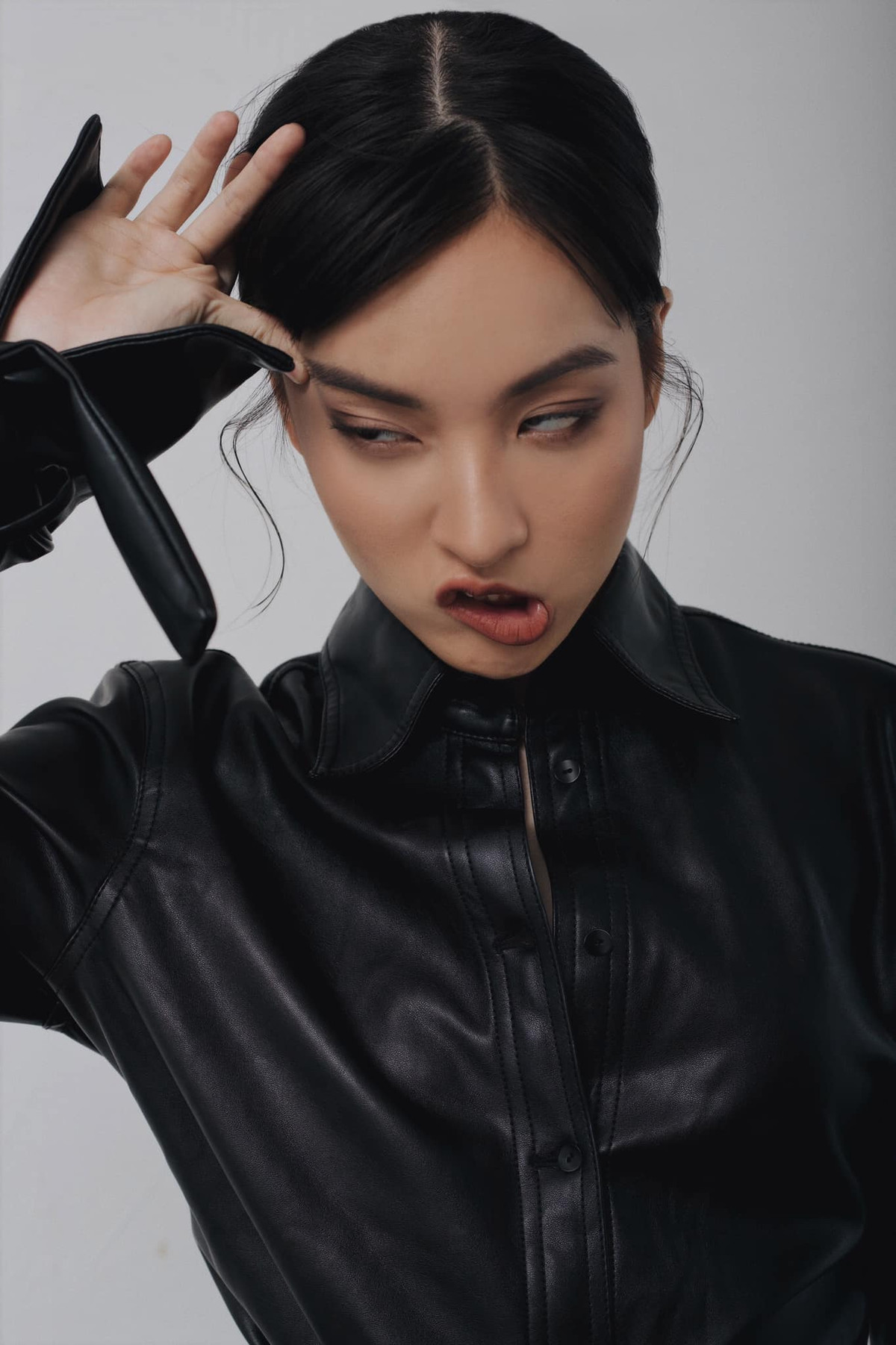 Vừa xinh đẹp, tài giỏi đúng chuẩn con nhà người ta, sức hút của Gen Z Nguyễn Lâm Thảo Tâm còn là sự hài hước, gần gũi và nguồn năng lượng #beyourself mà cô nàng mang đến.