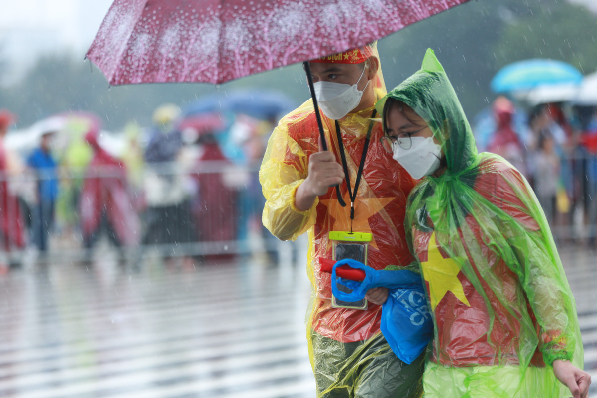 Thang dai kinh dich Thai Lan, U23 Viet Nam bao ve ngoi vuong-Hinh-13