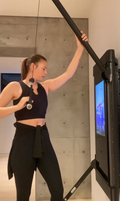 Sau khi kết hôn với doanh nhân Alexander Gilkes và có 1 cậu con trai, cô chuyên tâm vào công việc kinh doanh và chăm sóc bản thân. Hiện, cô đang làm chủ một công ty kẹo, thương hiệu thời trang riêng.