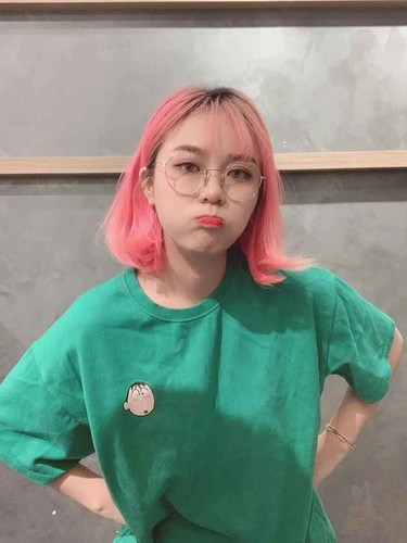 MisThy được fan cho là "Đã đọc được hướng dẫn sử dụng nhan sắc" và cực kỳ tận dụng nó.