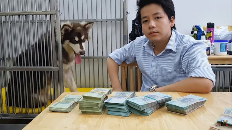 Chàng Youtuber và những người bạn mới quen biết nhau từ những ngày đầu, khi Khoa mới "chân ướt chân ráo" đặt chân đến Mỹ.