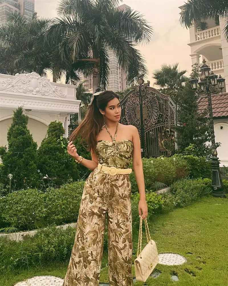 Dù được người khác nhiệt tình khuyên bảo, Tiên Nguyễn sau đó lập tức đáp: "Ồ không được đâu em ơi".