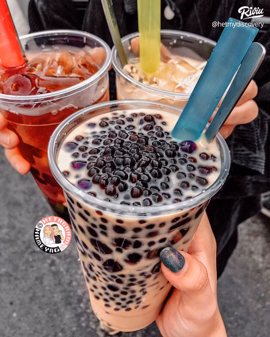 Dù vậy Yến Phương cũng chỉ định làm trong đợt dịch cho khuây khoả, mỗi ly từ 15.000 - 20.000 đồng bán cho làng xóm để bù lỗ chứ không lấy lãi nhiều.