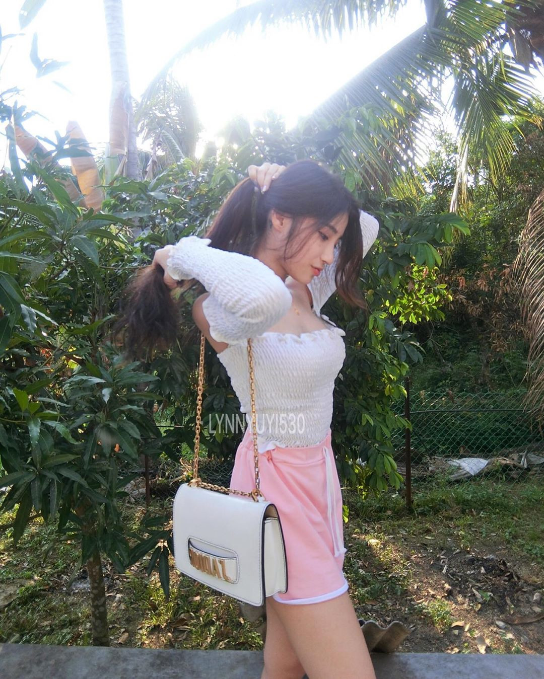 Ảnh đời thường triệu like của Jocelyn.