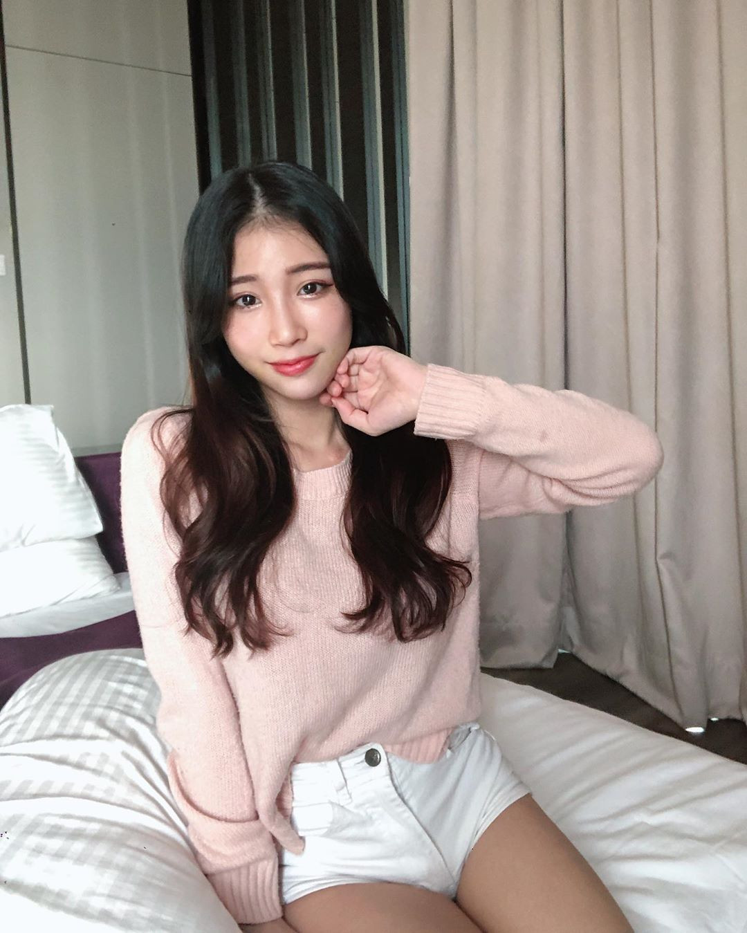 Trên trang cá nhân của mình, Jocelyn hiện đang sở hữu 150.000 lượt follow.