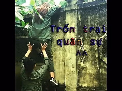 Thực tế theo tìm hiểu, đoạn clip này đã rộ lên từ hồi tháng 1/2021 nhưng đến nay lại được share lại rầm rộ, như một lời cảnh báo, nhắc nhở các bạn trẻ không được học theo hành động tiềm ẩn nhiều nguy hiểm này.