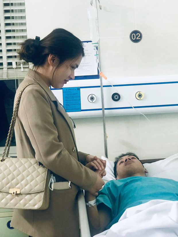 Không ai biết Mộc Trinh nghĩ gì tại thời điểm đó, tuy nhiên, ai đọc câu nói của cô đều thấy thương thay cho bà xã Hùng Dũng.