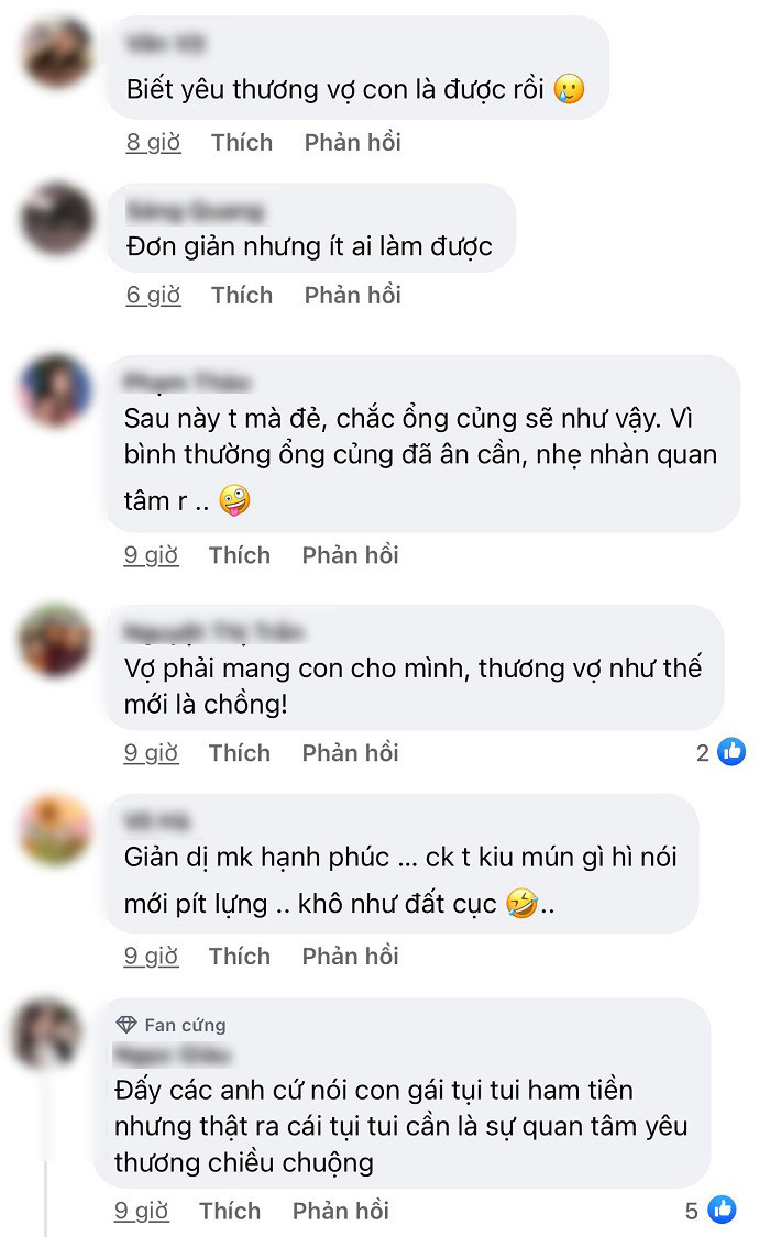 Nhìn cách ăn mặc của người đàn ông cũng có thể thấy gia đình anh chị không quá khá giả. Người chồng ăn mặc xuề xòa, chân còn đi dép tông, nước da đen sạm đủ thấy anh đã vất vả như thế nào. Dẫu vậy, anh vẫn dành cho vợ sự quan tâm chu đáo nhất.