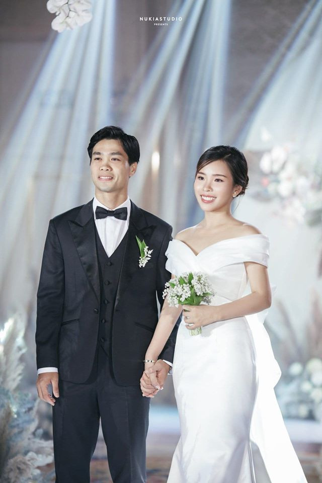 Người hâm mộ dành rất nhiều lời khen ngợi và chúc phúc cho cặp đôi Viên Minh-Công Phượng.