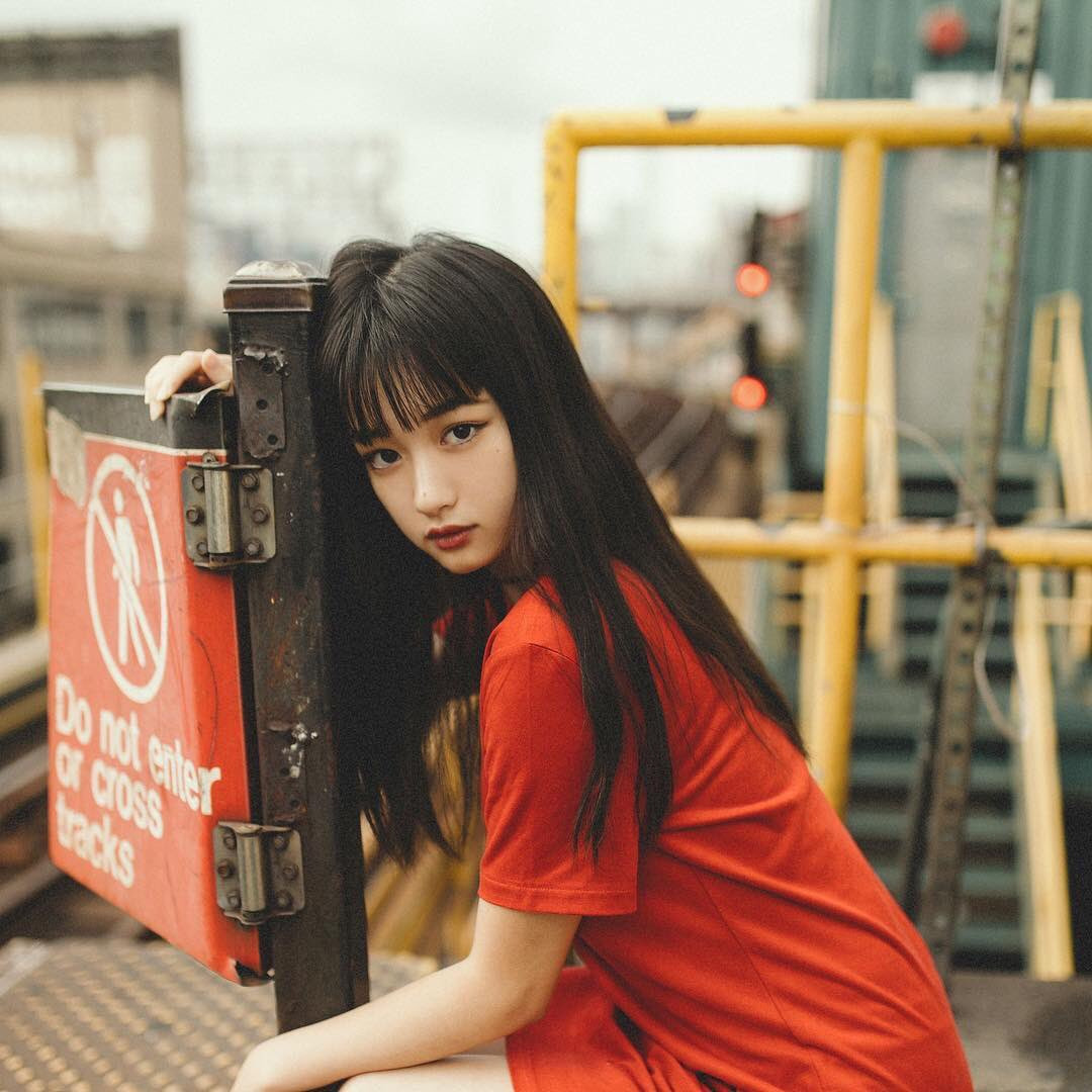 Susan còn lập một kênh YouTube riêng để chia sẻ về cuộc sống thường ngày cũng như cách làm đẹp.