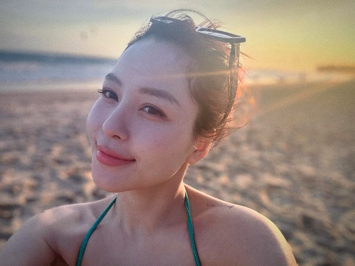 Nhìn lại trang cá nhân của Trâm Anh thời gian gần nhất, dễ thấy hot girl này thường xuyên chia sẻ những hình ảnh lạc quan và tràn đầy năng lượng tích cực.