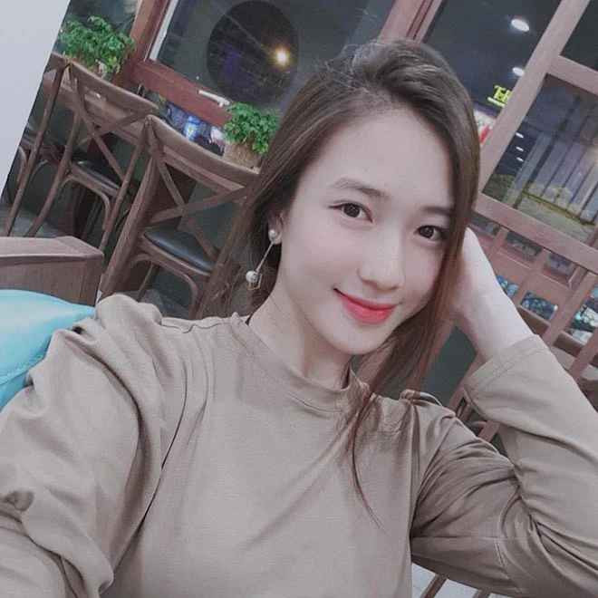 Đã là mẹ 2 con nhưng Trâm Anh có phong cách trẻ trung