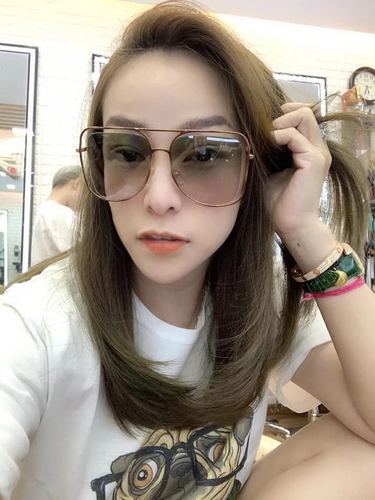 Xinh đẹp, giàu có khiến nhiều người ngưỡng mộ của của Phương Thúy.