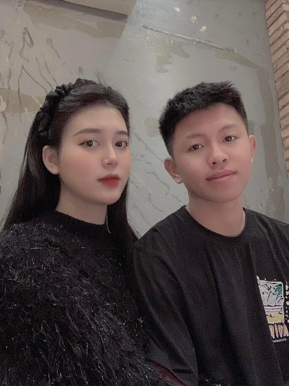 Ngoài những hình ảnh chồng con, Diễm Quỳnh cũng không ngại đăng tải loạt khoảnh khắc khoe nhan sắc và vóc dáng xịn xò khiến dân tình trầm trồ.