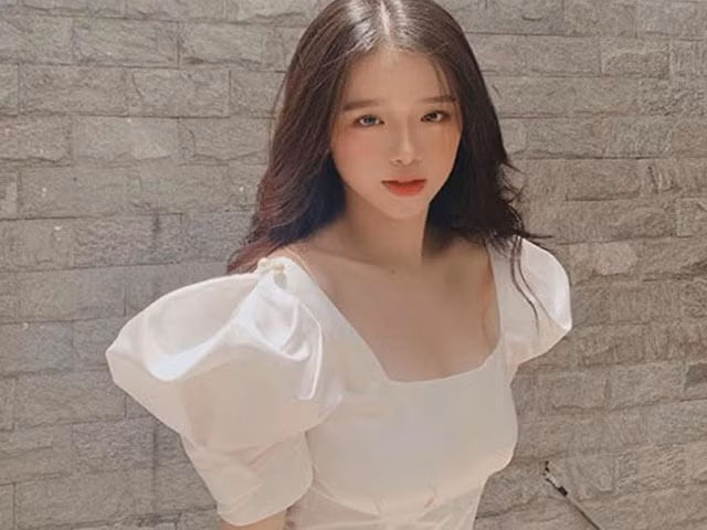 Giờ đây, khi đã bước sang tuổi 20, Linh Ka đã có sự thay đổi đáng kể.