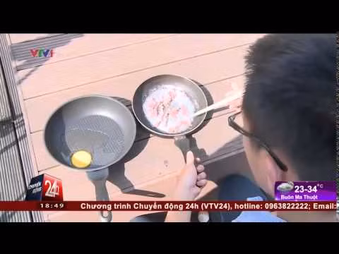 Cách đây 1 năm cũng chính chương trình Chuyển động 24h của VTV cũng đã thực hiện clip thí nghiệm rán trứng không cần mỡ.