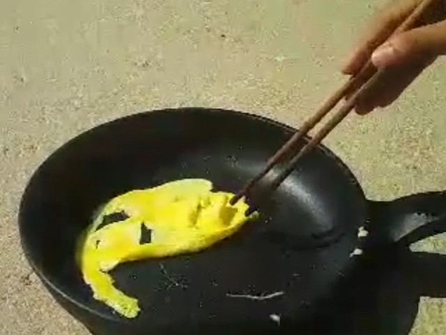 Không biết hot girl Trần Thanh Tâm có hắt xì hay không nhưng hiện tại, đoạn clip này đang được chia sẻ rần rần trên MXH và nhận về vô số lời khen từ dân mạng.