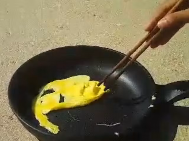 Không biết hot girl Trần Thanh Tâm có hắt xì hay không nhưng hiện tại, đoạn clip này đang được chia sẻ rần rần trên MXH và nhận về vô số lời khen từ dân mạng.