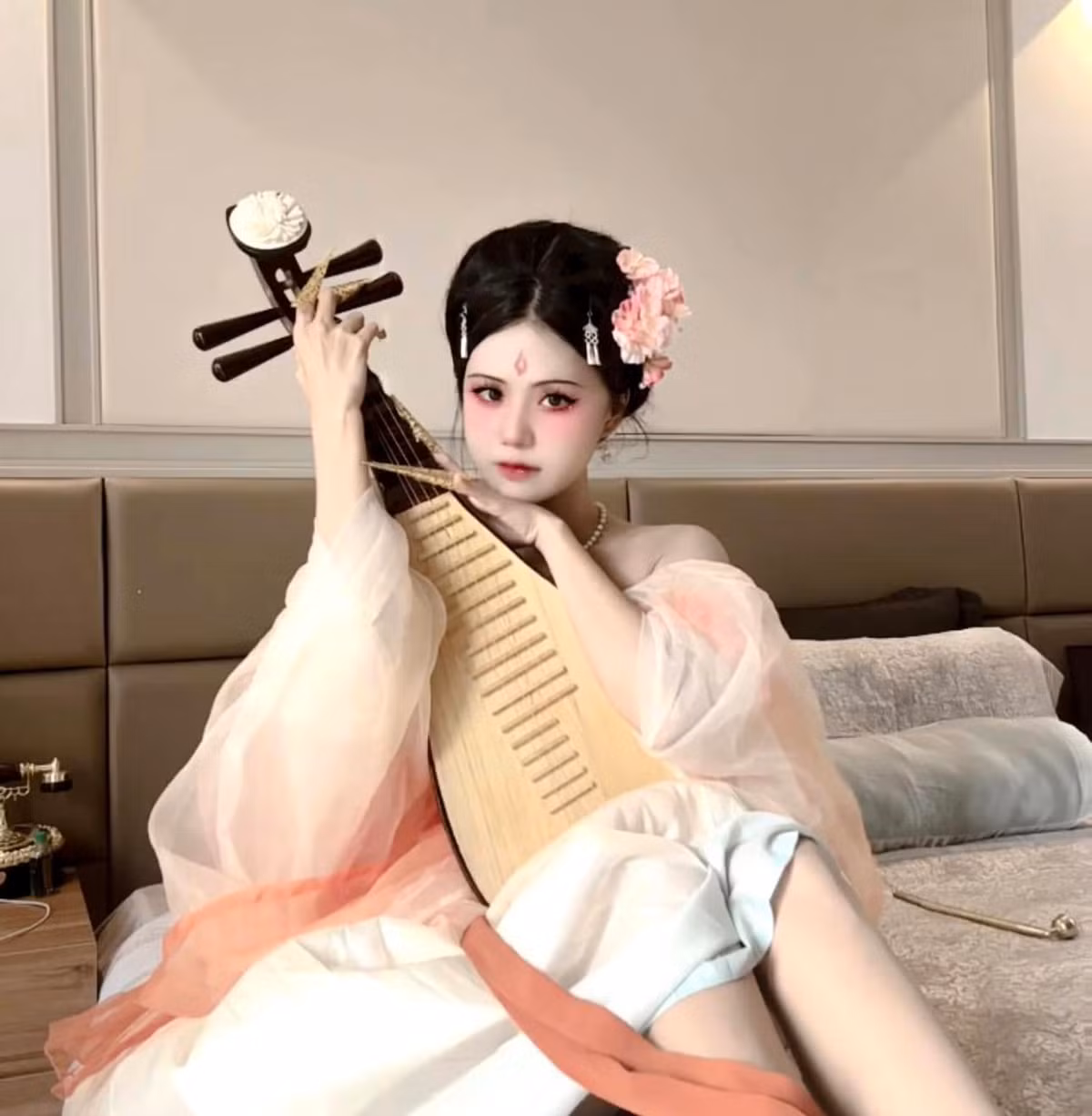 Nữ coser xinh đẹp này khẳng định rằng những lời phán xét không làm ảnh hưởng đến đam mê của mình.