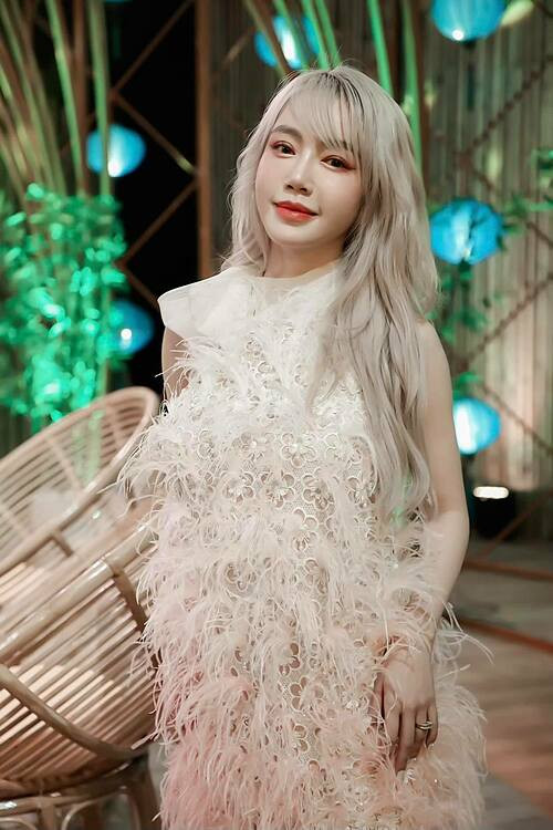 Với nhan sắc cực phẩm, Cadie Mộc Trà được kỳ vọng sẽ trở thành hot girl tương lai.