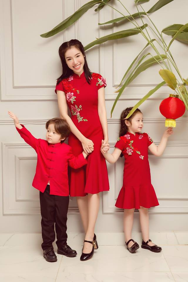 "Mới ngày nào cô còn để hình con bé tí làm hình nền điện thoại, mà giờ con gái đã ra dáng thế này rồi" hay "Cadie nay lớn quá, lâu không ngắm con suýt không nhận ra. Lớn và xinh gái quá trời"... là những bình luận netizen để lại dưới bài đăng của Elly Trần.