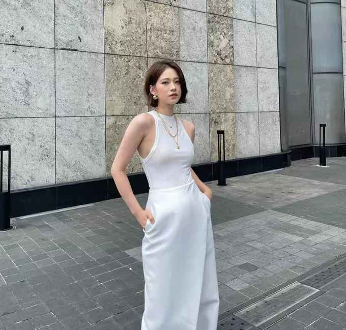 Trương Hoàng Mai Anh (SN 1993) từng là gương mặt quen thuộc của các nhãn hàng thời trang ở Hà Nội. Hiện tại, cô được ngưỡng mộ khi có cuộc sống hôn nhân viên mãn cùng ca sĩ JayKii và con trai 2 tuổi (Ảnh: @truonghoang.maianh).