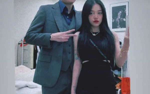 Drama ấy đã làm cho tâm trạng của nữ streamer trở nên khá tệ so với hình ảnh tự tin thường thấy trên các nền tảng mạng xã hội.