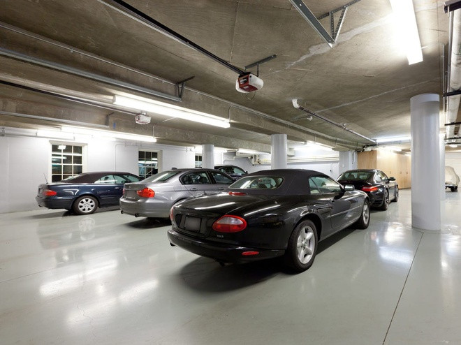 Garage ôtô với sức chứa 9 xe.