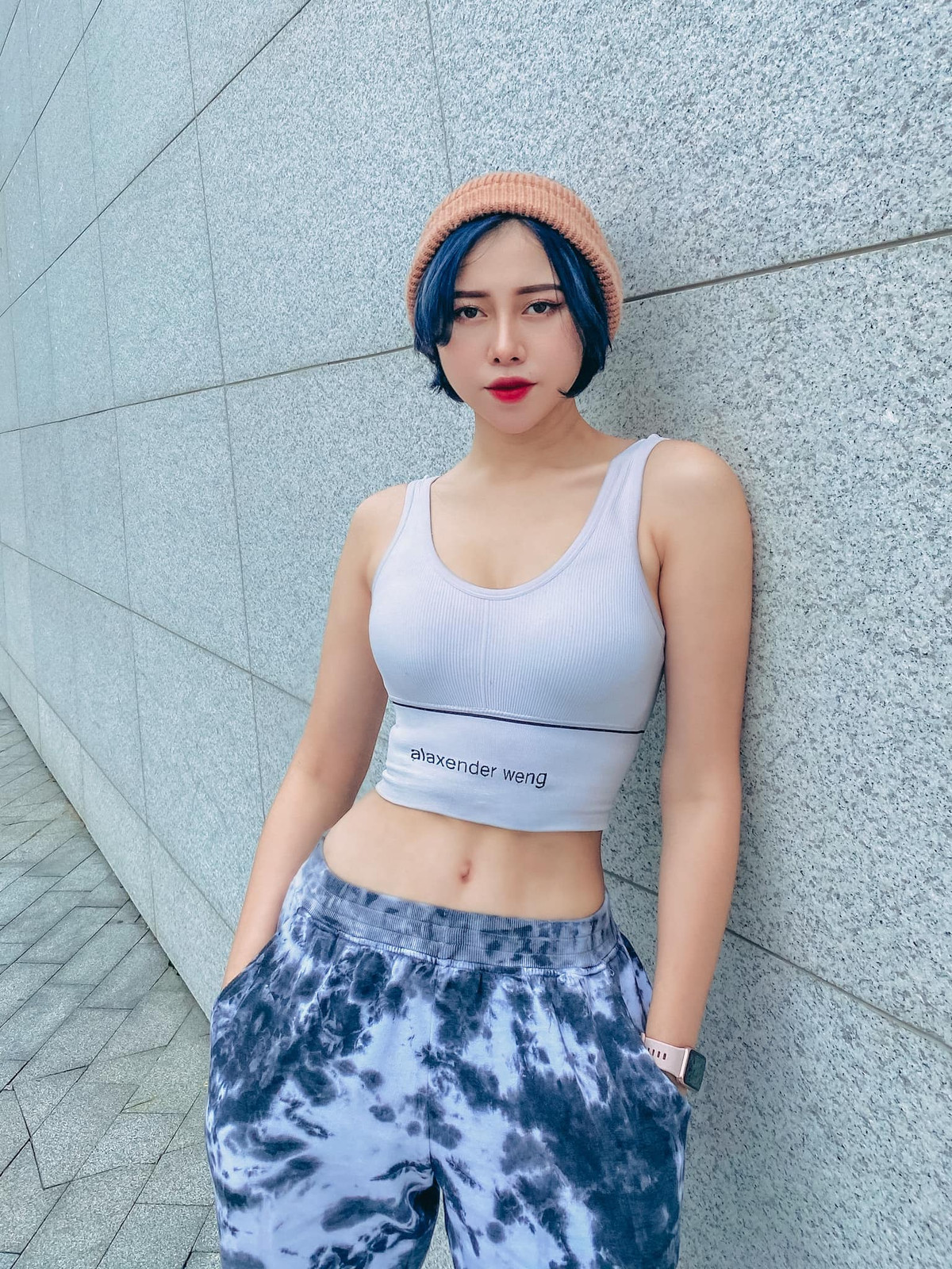 Có thể nói, sau thời gian gây chú ý và nỗ lực hết mình cho sự nghiệp, "em gái chị Google" Phương Thoa đã trở thành gương mặt hot girl nhận được không ít sự yêu quý từ dư luận.