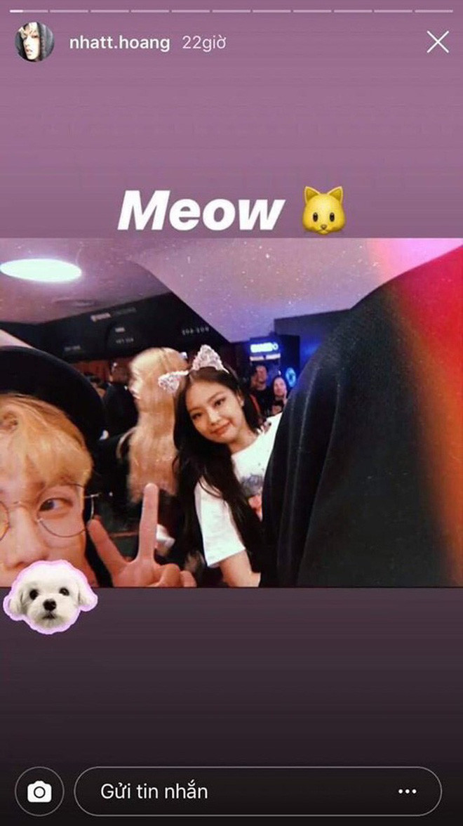 Mới đây, rich kid Nhất Hoàng cho biết cậu vẫn ở lại Mỹ và ở nhà chứ không ra ngoài. Đây là cách tự bảo vệ mình được các nhà chức trách nước sở tại khuyến cáo.