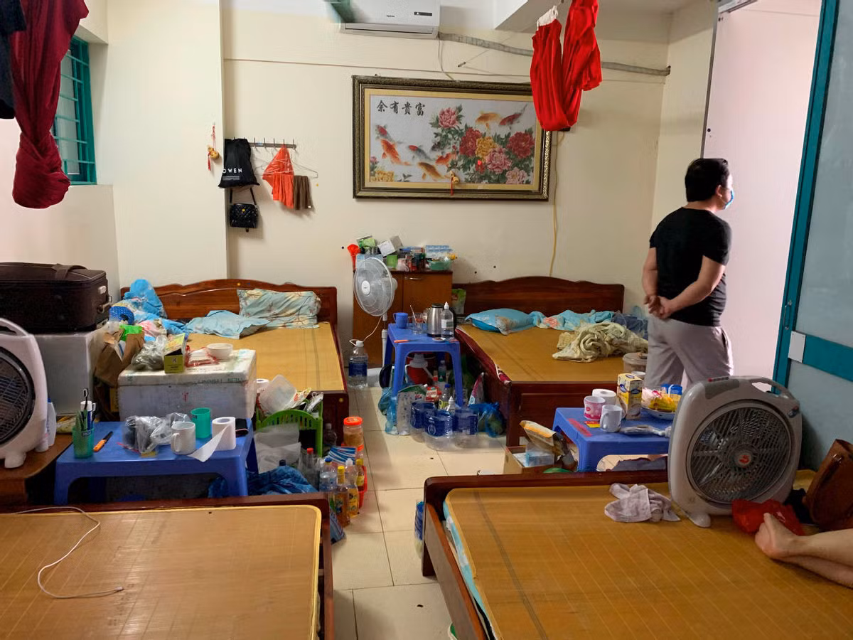 Dù chưa biết thực hư sự chuyện ra sao nhưng bài viết cô gái tố chủ trọ tự ý phá khóa vào sửa phòng gây vẫn thu hút sự chú ý của netizen.