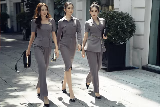 Mai Ngọc được mệnh danh là " MC đẹp nhất VTV" bởi sở hữu vẻ ngoài xinh đẹp, lối dẫn thanh lịch nhẹ nhàng.