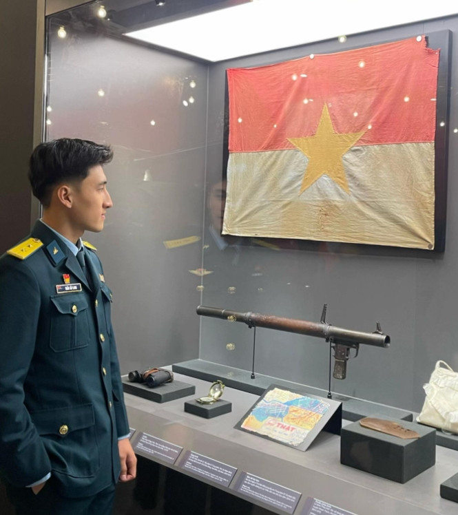 Trần Tất Long cho hay đến nay vẫn chưa hết bất ngờ vì “bỗng dưng nổi tiếng”. Song, anh không có quá nhiều áp lực mà cảm thấy biết ơn nhiều hơn.