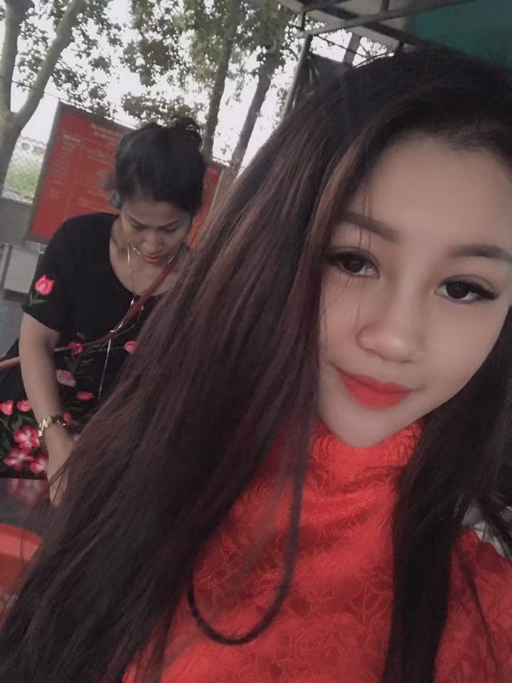 Vốn có sở thích làm đẹp nên Như Ngọc quan niệm ở đâu cũng phải đẹp, kể cả đi bán thịt cũng nên gọn gàng, xinh xắn để khách hàng có thiện cảm hơn.