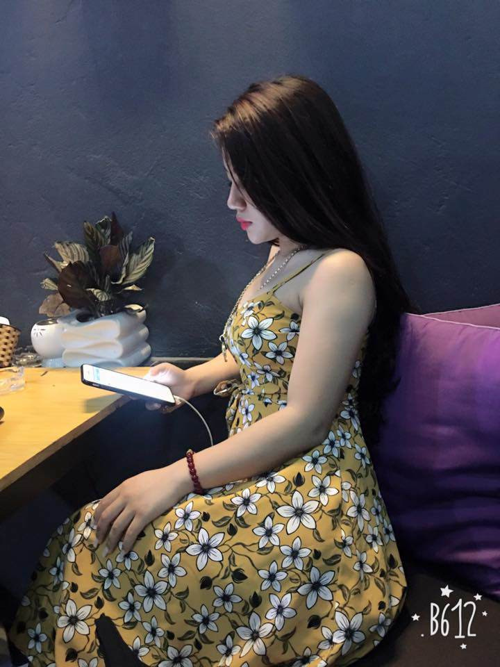 Khi nhận nhiều lời bình luận không hay, Như Ngọc cũng không hề buồn mà cho rằng khi thấy một cô gái chụp ảnh ăn mặc đẹp, trang điểm kỹ càng như thế ra bán thịt ngoài chợ thì người khác nghĩ đó là hành động 'câu like' cũng là điều dễ hiểu.