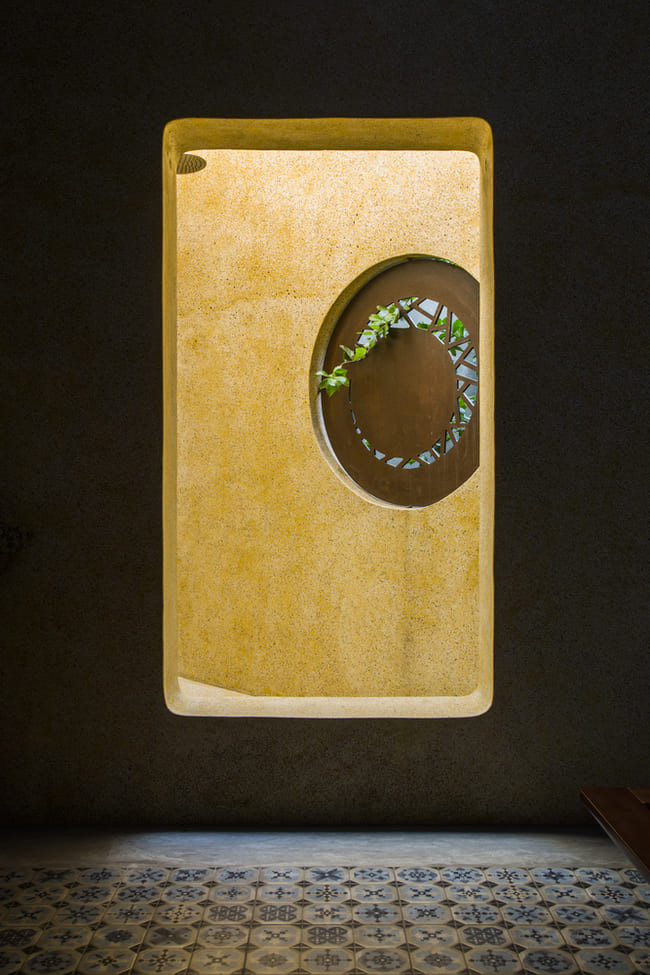 Ngôi nhà là biểu tượng thể hiện rõ nét cho một lối sống đơn giản và ấm cúng.