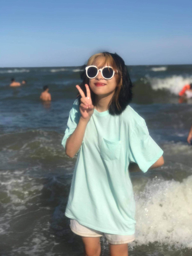 Theo Vân Thu, thuở mớ hẹn hò, bạn trai cô nàng chụp ảnh thực sự không có tâm. Nhưng sau một quãng thời gian "đào tạo", năn nỉ, giận hờn, cuối cùng anh chàng này đã tích luỹ được kha khá vốn kinh nghiệm giúp bạn gái "sống ảo" thành công.