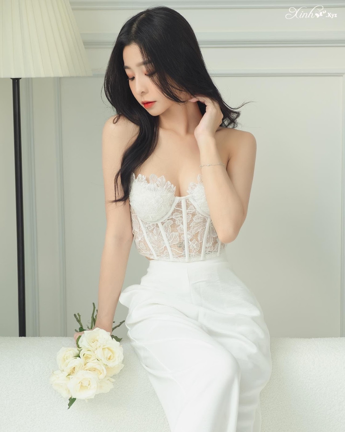 Tammy Phạm cũng cho biết việc nổi tiếng đôi lúc cũng đem lại nỗi buồn cho nữ sinh 2K2 này bởi phải đổi mặt với những bình luận tiêu cực. Bởi vì trước đây, cô nàng là người sống khá trầm nên bỗng dưng được nhiều người quan tâm làm cô thấy bỡ ngỡ.